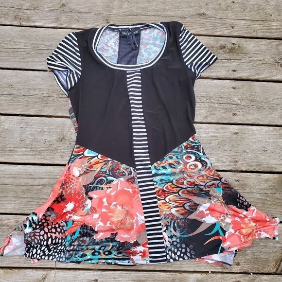 Frank Lyman Stretch Mix Pattern Tunic flare top 8 - Picture 2 of 5